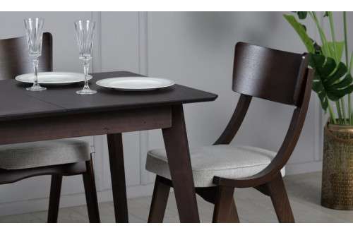 Стіл Мілан горіх 1100/1400x700x750 ноги горіх