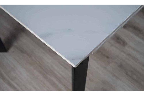 Стіл ЛАРС білий мат 1400/2000×750 чорні ноги