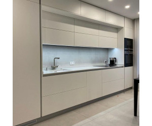 Мебель корпусная для кухни № 1121 крашеные МДФ фасады 