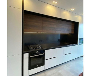 Меблі корпусні для кухні № +1126 фарбовані МДФ фасади білі матові + шпон Walnut