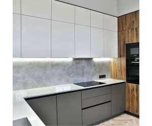 Мебель корпусная для кухни № 1128 крашеные МДФ фасады белые и серые с интегрированной ручкой 