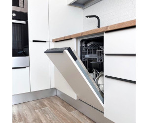 Мебель корпусная для кухни № 1013 крашеные МДФ фасады с интегрированной ручкой  