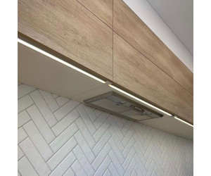 Мебель корпусная для кухни № 1134 крашеные МДФ фасады  с интегрированной ручкой 