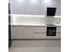Меблі корпусні для кухні № 1141 фарбовані МДФ фасади з інтегрованою ручкою 