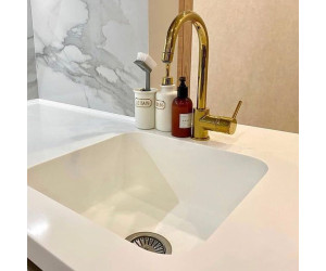 Меблі корпусні для кухні № 1146 фарбовані МДФ фасади з інтегрованою ручкою 