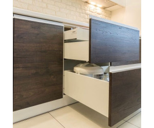 Мебель корпусная для кухни № 1017 крашеные МДФ фасады верхние глянец нижние шпонированные + интегрированная алюминиевая ручка профиль 