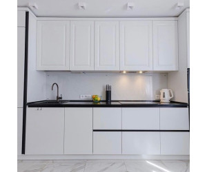 Мебель корпусная для кухни № 1015 крашеные МДФ фасады с фрезеровкой 