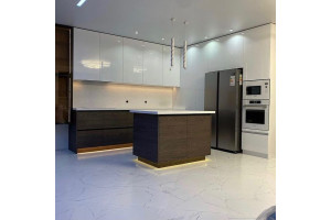 Меблі корпусні для кухні № 1160 фарбовані фасади МДФ з інтегрованою ручкою 