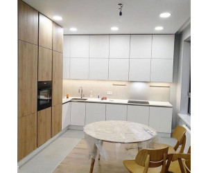 Меблі корпусні для кухні № 1161 фарбовані і шпоновані фасади МДФ 