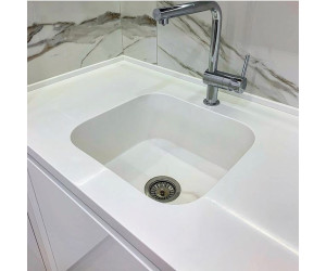 Мебель корпусная для кухни № 1175 крашеные МДФ фасады  с интегрированной ручкой 