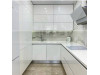 Меблі корпусні для кухні № 1175 фарбовані МДФ фасади з інтегрованою ручкою 