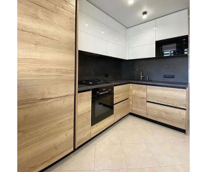 Мебель корпусная для кухни № 1118  нижние фасады из ДСП верхние акриловые глянцевые фасады 