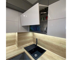 Мебель корпусная для кухни № 1184 крашеные МДФ фасады с интегрированной ручкой