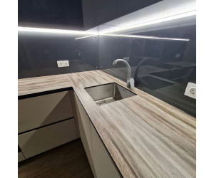 Мебель корпусная для кухни № 1190 крашеные МДФ фасады с интегрированной ручкой 