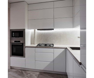 Мебель корпусная для кухни № 1188 крашеные МДФ фасады с интегрированной ручкой 